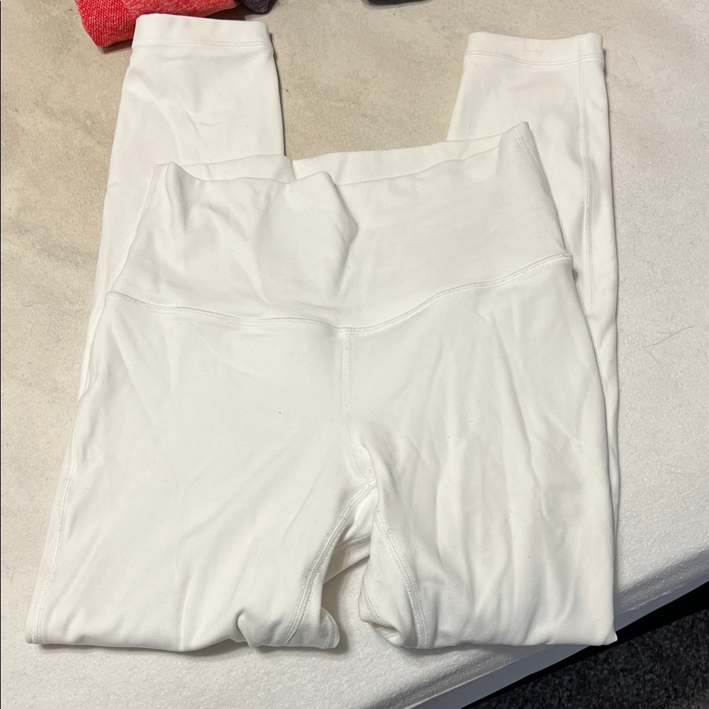 White lululemon align leggings